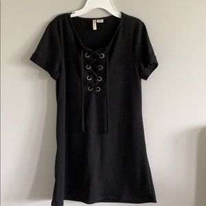 Cute black Tillys dress !